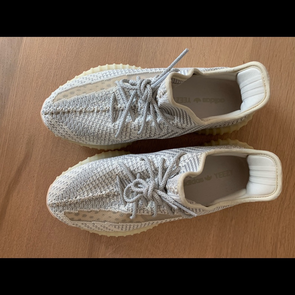 YEEZY 350 BOOST Lundmark